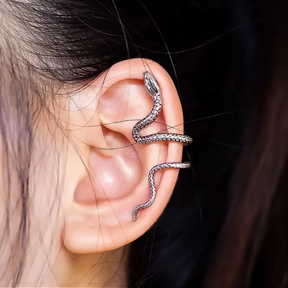 ⚜️𝟯𝟬%𝗢𝗙𝗙 𝗯𝘂𝗻𝗱𝗹𝗲𝘀 𝟯+⚜️ NEW Rose Gold Snake Cuff Earring - Picture 6 of 10